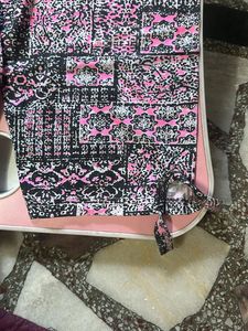 Pink Color Capprie For Home