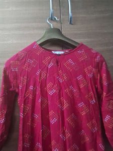 MAX red Kurta For Women