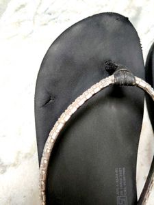 Black Soft Slippers Ginger