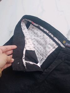 Black Trouser