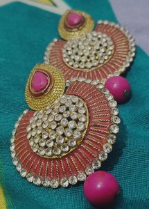 Beautiful Pink &amp; Gold Earrings