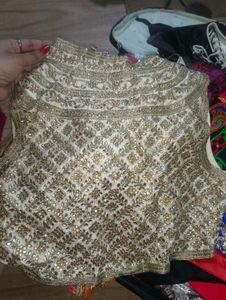 Front Open Sleeveless Koti