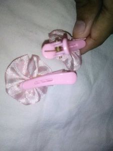 Pink Flower Clips and Pesta Colour Bracelet