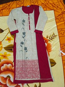 Floral Embroidered Kurti