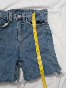 Denim Shorts STREACHABLE