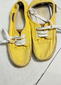 Adidas Sneaker