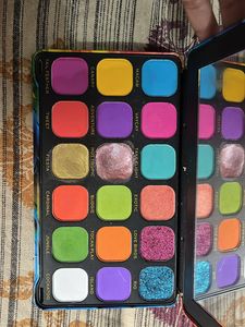 Birds of paradise pallet by revolution