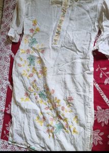 4 Kurti