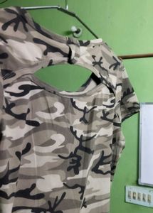 Camo Y2K Print Tee