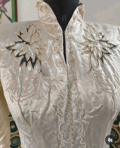 Vintage Satin Wedding Gown 😍