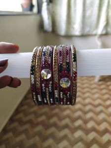 Beautiful Bangles Set..