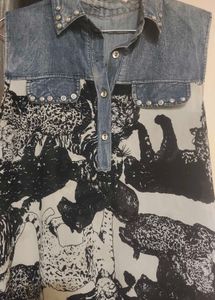 Denim Accent Sleeveless Tunic Top✨