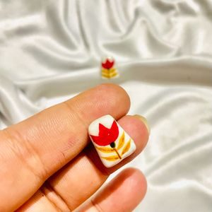 Tulip Stud
