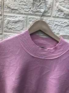 Pink Knit Pullover Sweater🌷🎗️