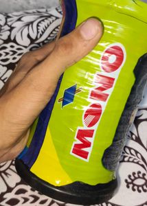 Black Mono, Monokite Manjha Manja