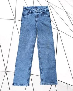 Straight Wide Leg Blue Jeans