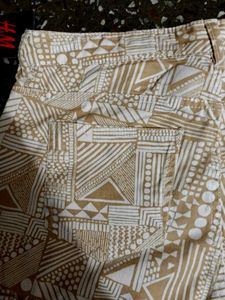H&amp;M unique Shorts