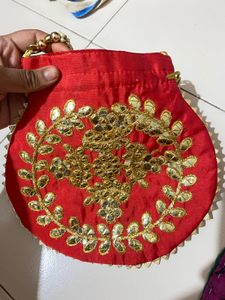 New Party Wear Embellished Pouch