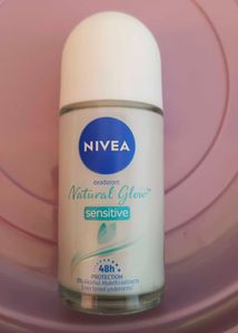 Nivea Natural Glow Deodorant