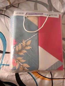 Brand new // Bombay Dyeing Coral Vine Bedding Set
