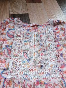 Floral Print short kurti