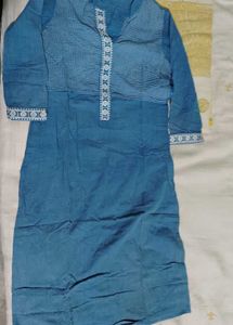 Blue Embroidered Kurta