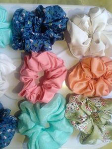 Pack Of 12 Scrunchies