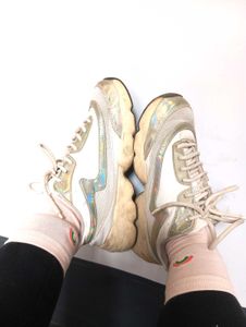HnM Ladies Sneaker.