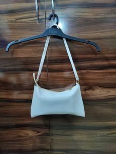 Elegant White Shoulder Bag