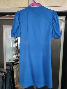 Women Stunning Blue Solid Dress