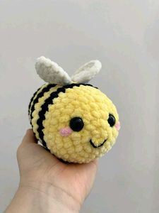Cute Bee plushie