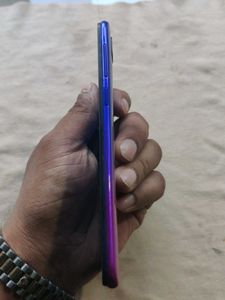 Vivo V11i Mobile Phone
