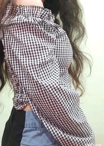 Cute Korean Top 🖤🤍