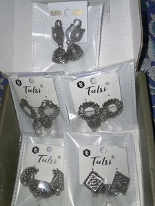 Tulsi Silver Earrings Bundle