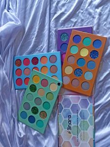 MINARA Matt & shimmery Pigmented Long Lasting Eye
