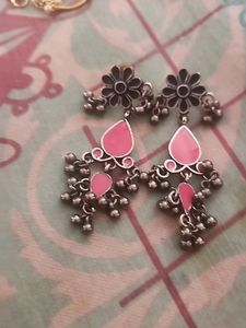 Earings