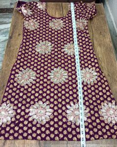 Elegant Embroidered Kurta Set