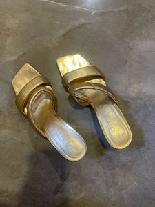 zara gold kitten heels