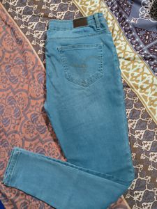 PEOPLE Light Blue Slim Fit Jeans