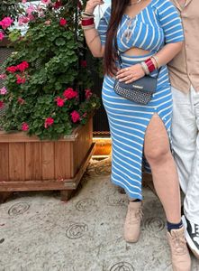 Striped Stretchable Bodycon Midi Dress