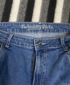 Roadster Straight Ripped Boyfriend Jeans