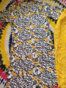 Floral Print Women's Kurta Set