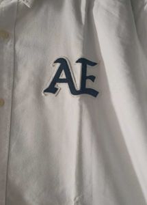 American Eagle White Shirt