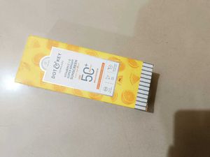 Dot & Key  Vitamin C + E Sunscreen, SPF 50+ PA++++