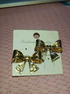 Bow Earrings 🎀