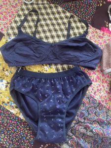 2 bra panty set