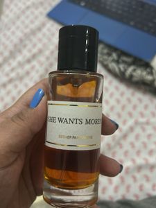 Esther Perfume (YSL libre intense dupe)