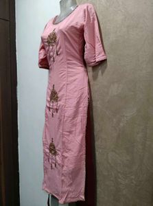 Elegant Pink Embroidered Kurti