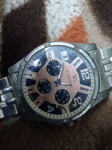 Stylish Silver Wristwatch