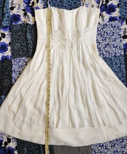 beautiful off-white party wear dress